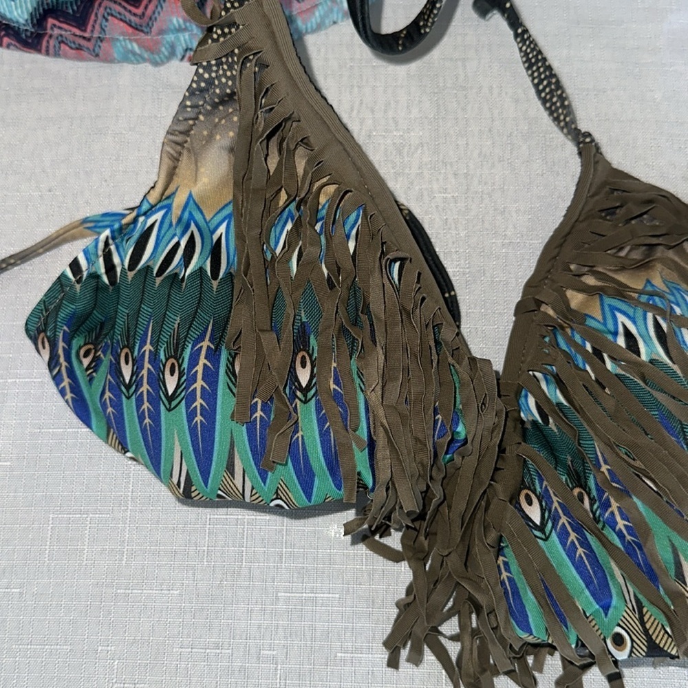 3 Bikini Tops Bundle - Picture 2 of 5